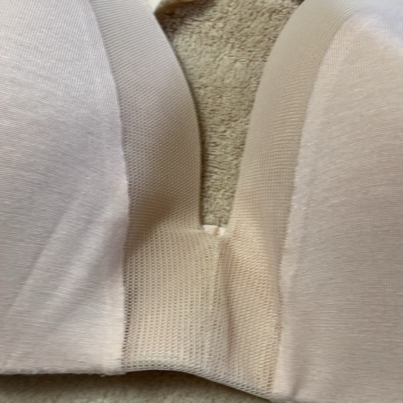 Lively Bra - Picture 2 of 5